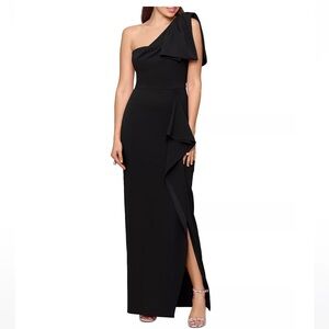 Aqua (Bloomingdale’s) one Shoulder Gown